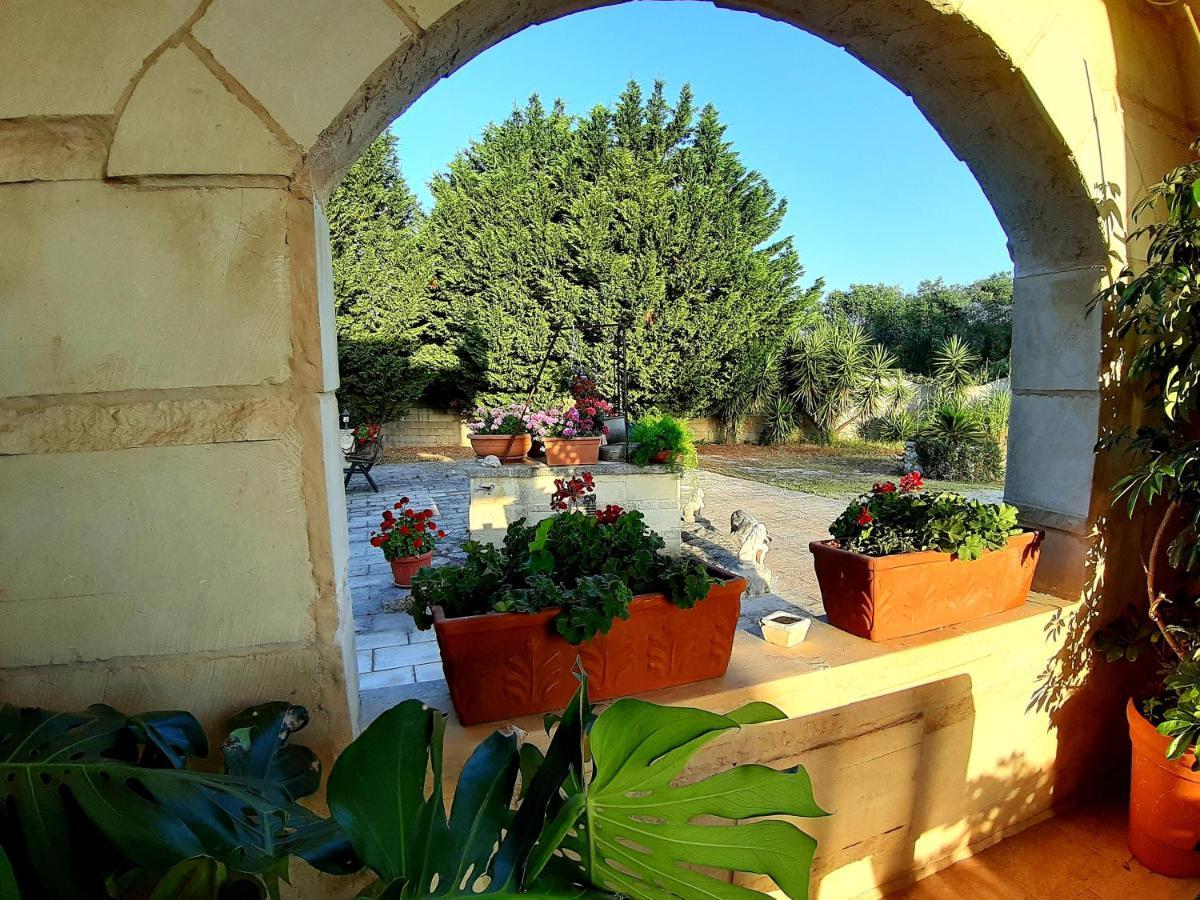 B&B La Nicchiarica Muro Leccese Exterior photo
